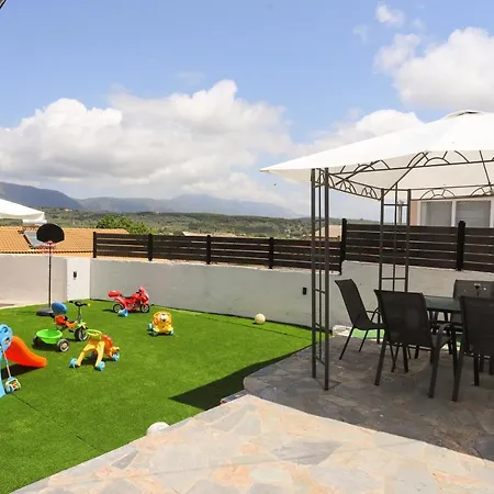 Family Country House-corfu Holidays Kanakades