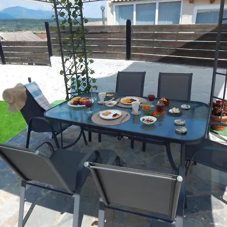 Family Country House-corfu Holidays Case de vacanță *
