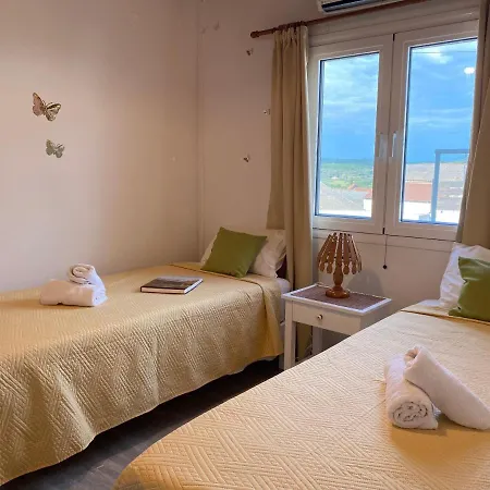 Family Country House-corfu Holidays *