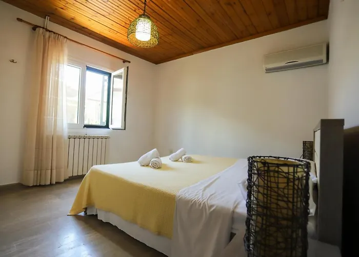 Family Country House-corfu Holidays Prázdninový dům *
