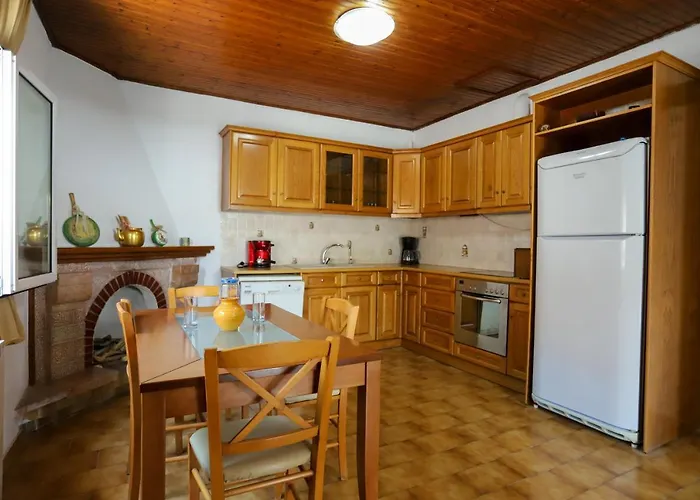 Family Country House-corfu Holidays Prázdninový dům *