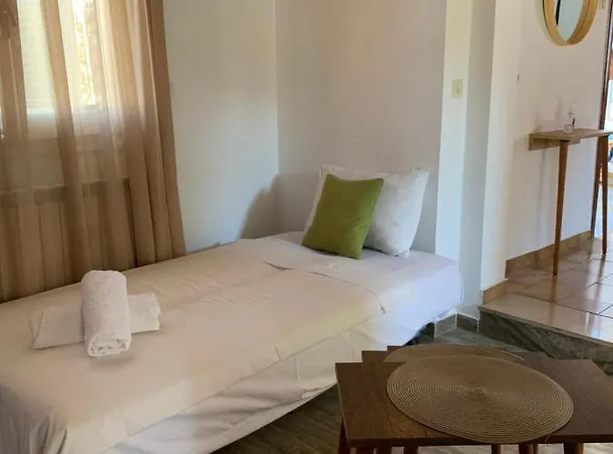 Family Country House-corfu Holidays Kanakádes