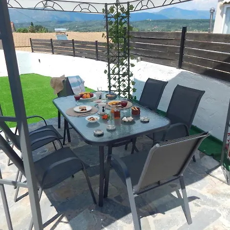 Family Country House-corfu Holidays Kanakádes